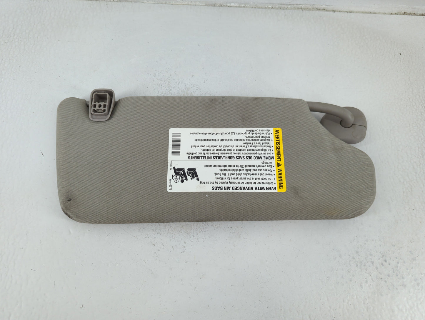 2006-2016 Chevrolet Impala Sun Visor Shade Replacement Driver Left Mirror Fits OEM Used Auto Parts - Oemusedautoparts1.com