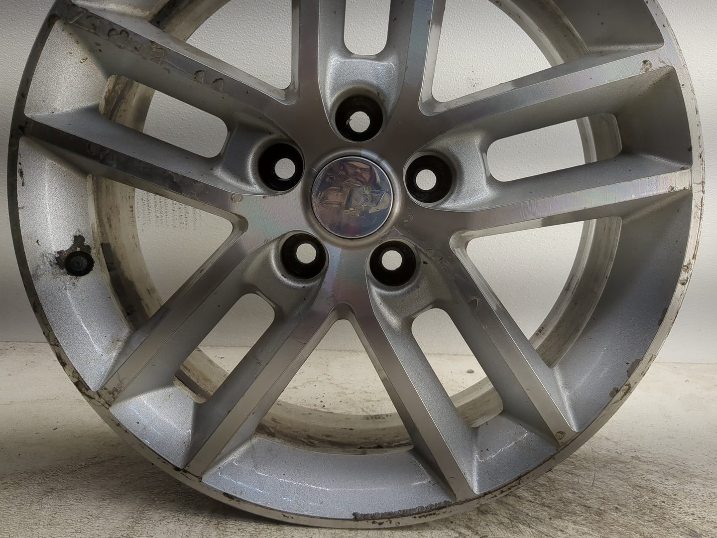 2008-2016 Chevrolet Impala Oem Wheel Rim - Oemusedautoparts1.com