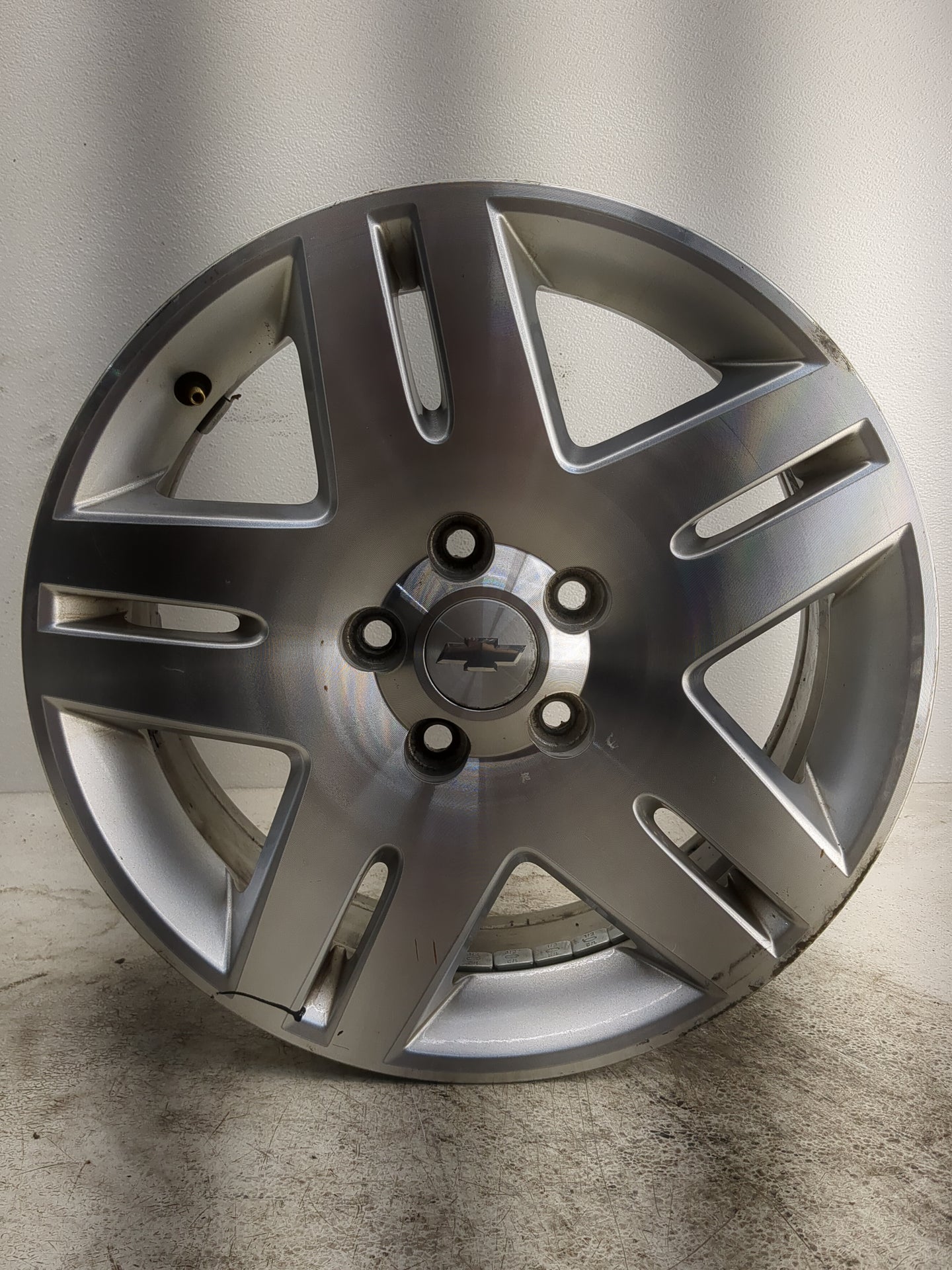 2012-2016 Chevrolet Impala Oem Wheel Rim - Oemusedautoparts1.com