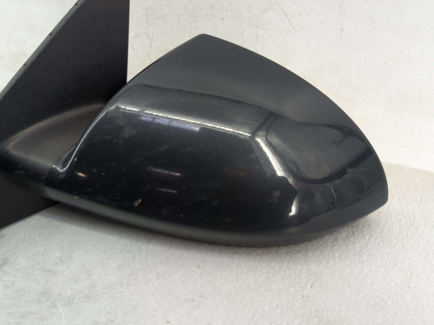 2006-2016 Chevrolet Impala Driver Side View Mirror - Left Door Mirror OEM Used - Oemusedautoparts1.com