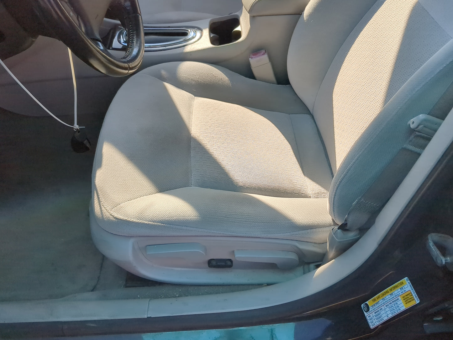 2009-2016 Chevrolet Impala Driver Front Seat Oem 1240069 - Oemusedautoparts1.com