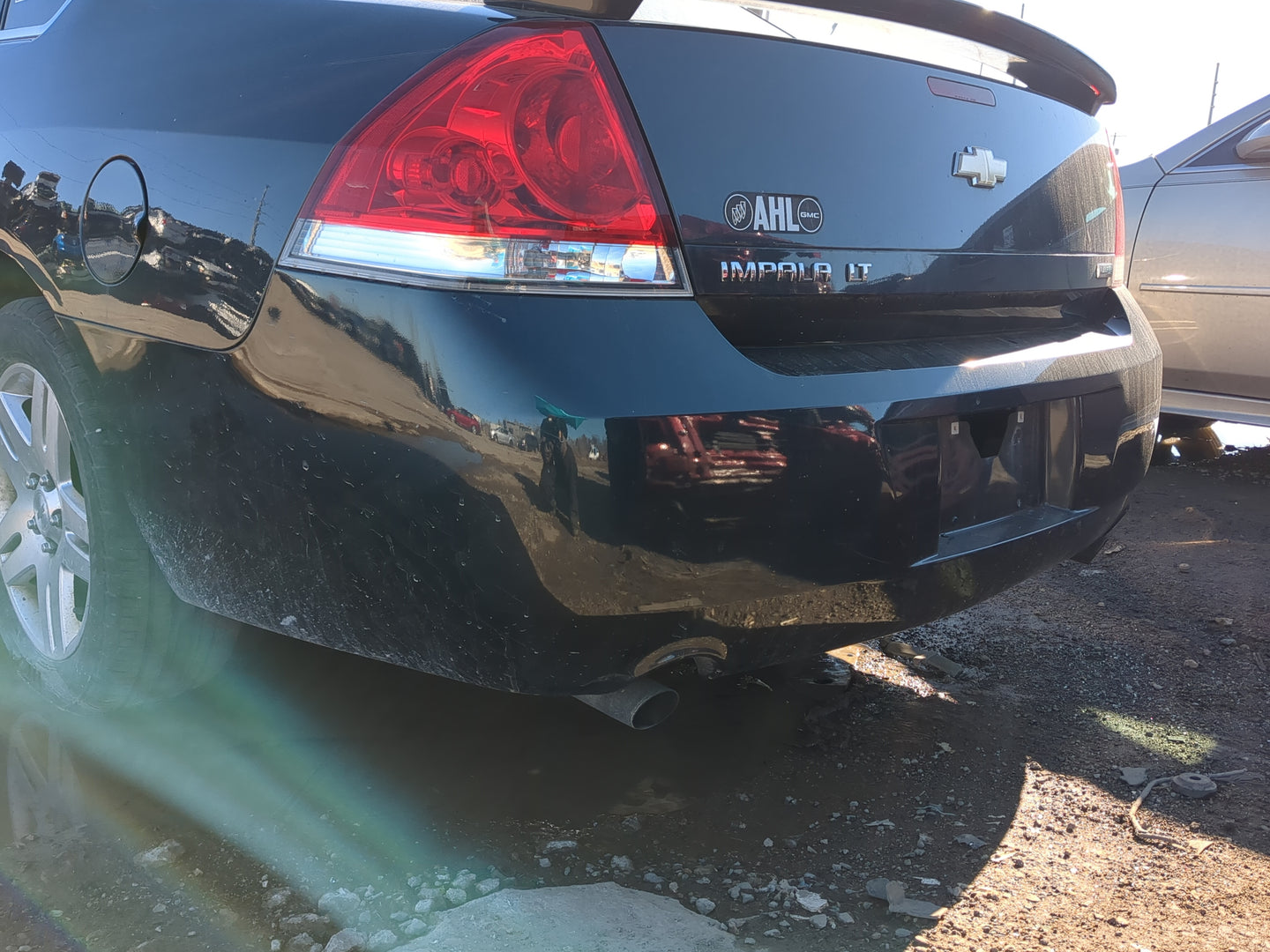 2006-2016 Chevrolet Impala Rear Bumper Assembly Oem 1240074 - Oemusedautoparts1.com