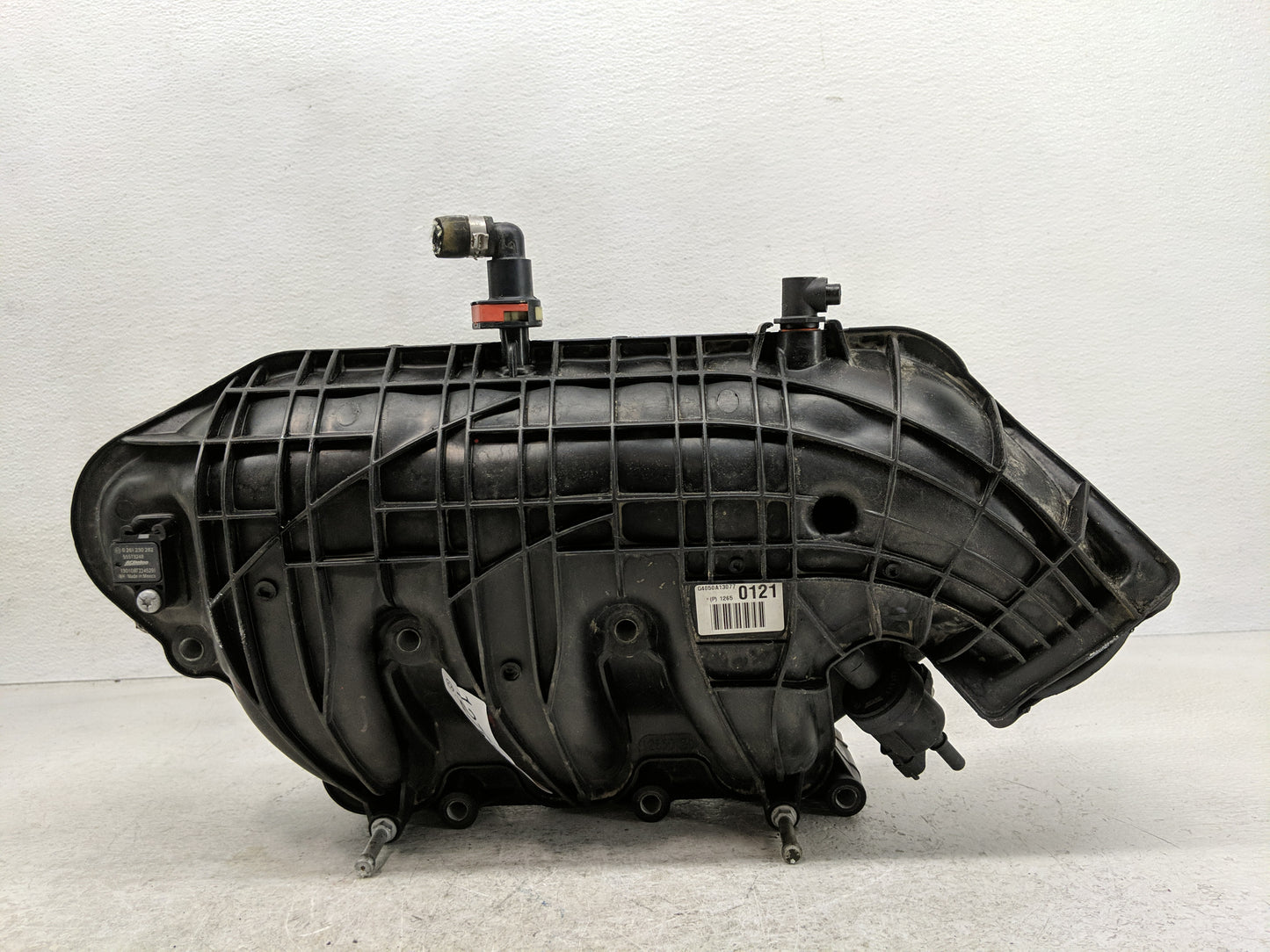 2012-2016 Chevrolet Impala Air Intake Manifold P/N:12650121 Fits Fits 2012 2013 2014 2015 2016 OEM Used Auto Parts - Oemused