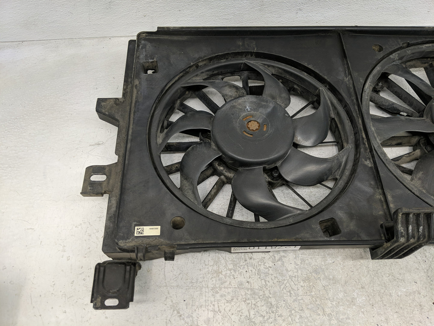 2006-2016 Chevrolet Impala Electric Radiator Cooling Fan Motor Assembly Fits OEM Used Auto Parts - Oemusedautoparts1.com