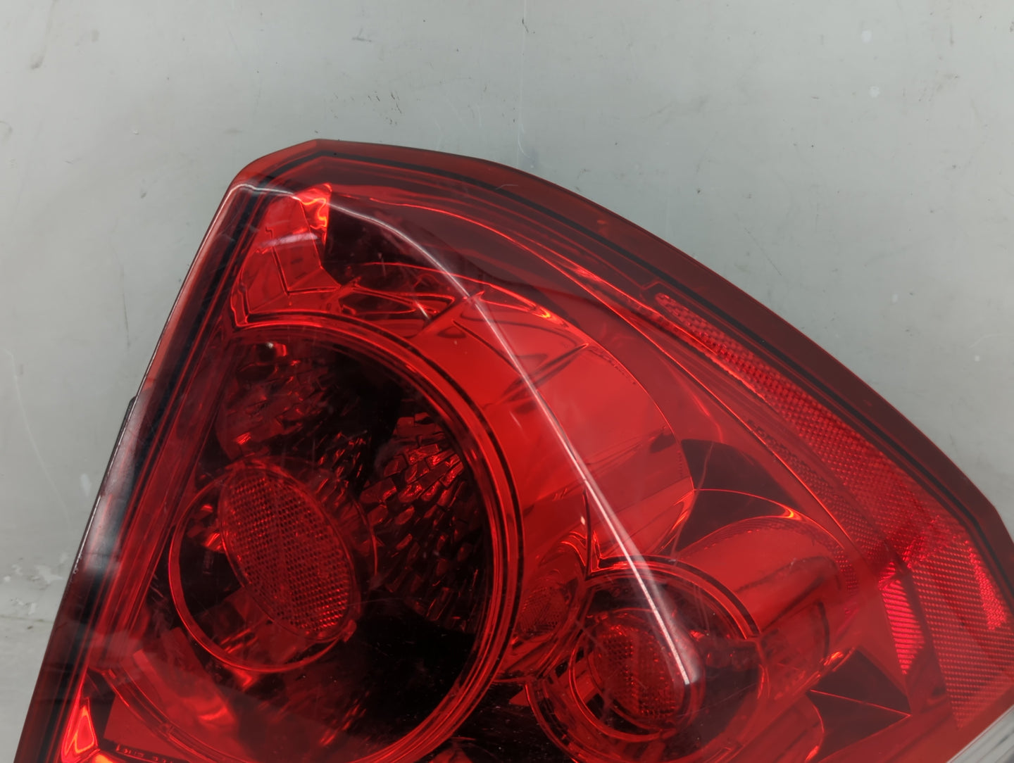2006-2016 Chevrolet Impala Tail Light Assembly Passenger Right OEM Fits OEM Used Auto Parts - Oemusedautoparts1.com