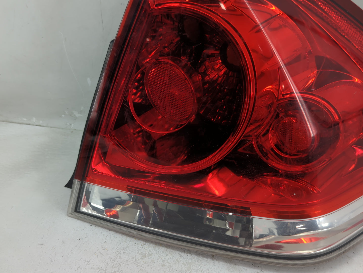 2006-2016 Chevrolet Impala Tail Light Assembly Passenger Right OEM Fits OEM Used Auto Parts - Oemusedautoparts1.com