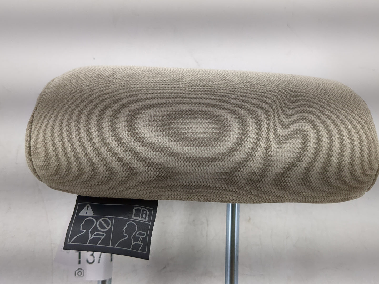 2006-2016 Chevrolet Impala Headrest Head Rest Rear Center Seat Fits Fits 2006 2007 2008 2009 2010 2011 2012 2013 2014 2015 2