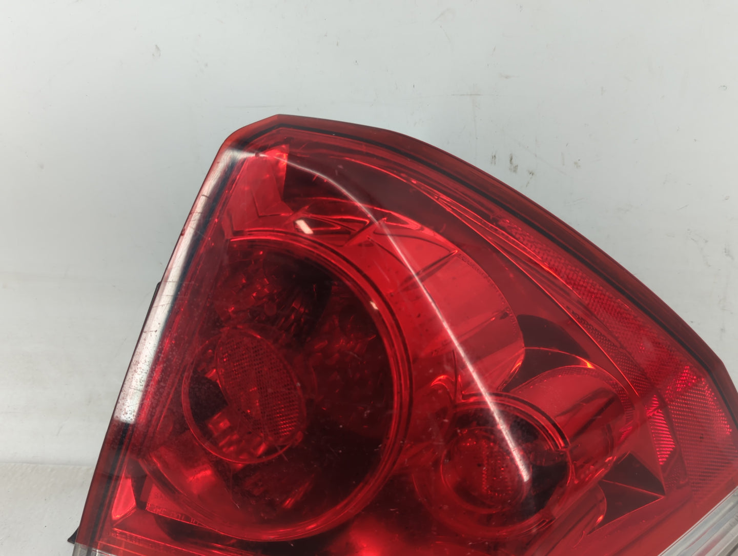2006-2016 Chevrolet Impala Tail Light Assembly Passenger Right OEM Fits OEM Used Auto Parts - Oemusedautoparts1.com