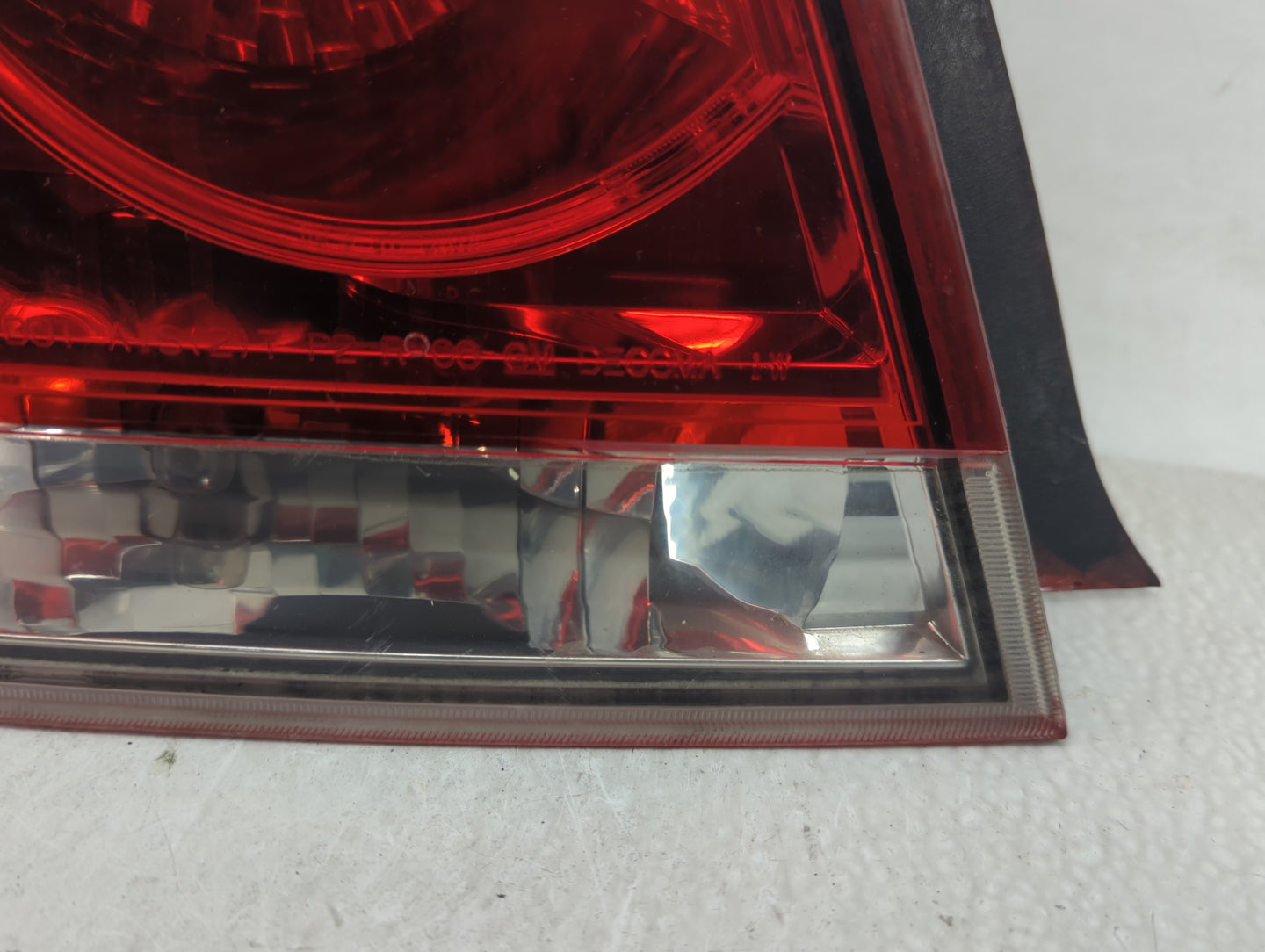 2006-2016 Chevrolet Impala Tail Light Assembly Driver Left OEM P/N:320087 Fits OEM Used Auto Parts - Oemusedautoparts1.com