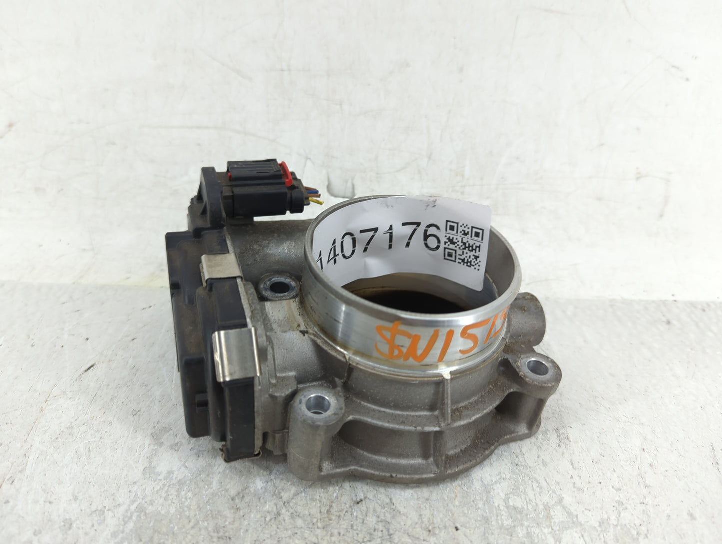 2012-2020 Chevrolet Impala Throttle Body Fits Fits 2012 2013 2014 2015 2016 2017 2018 2019 2020 2021 2022 OEM Used Auto Part