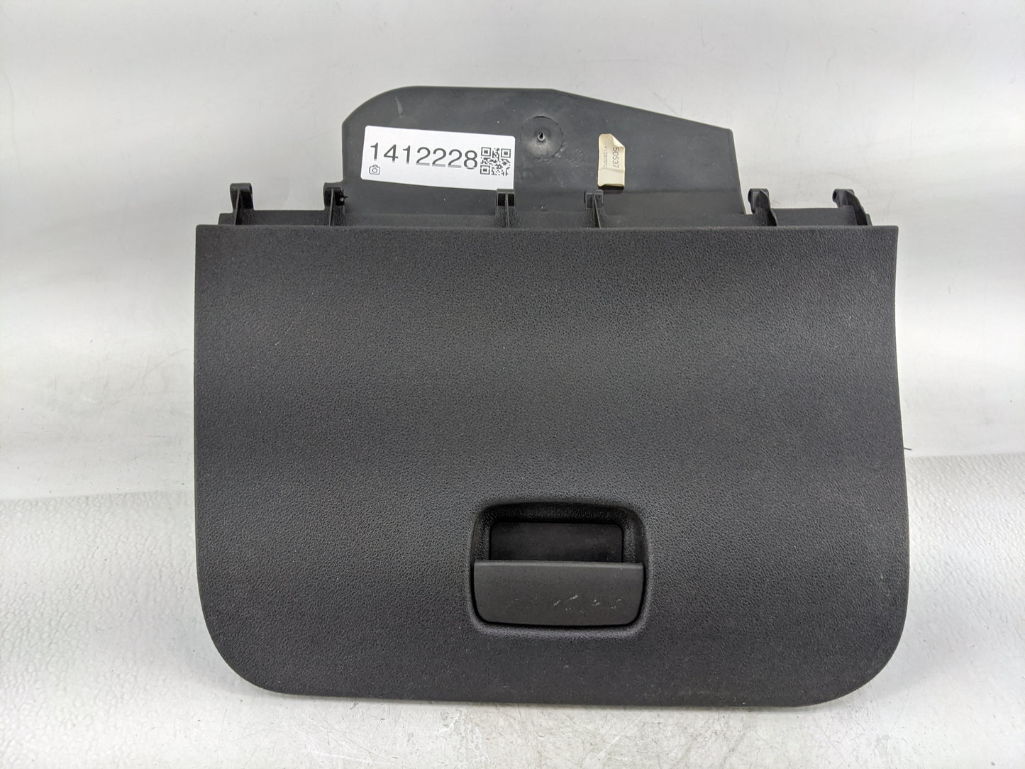 2013 Chevrolet Impala Passenger Glove Box Door Storage Compartment 1412228 - Oemusedautoparts1.com
