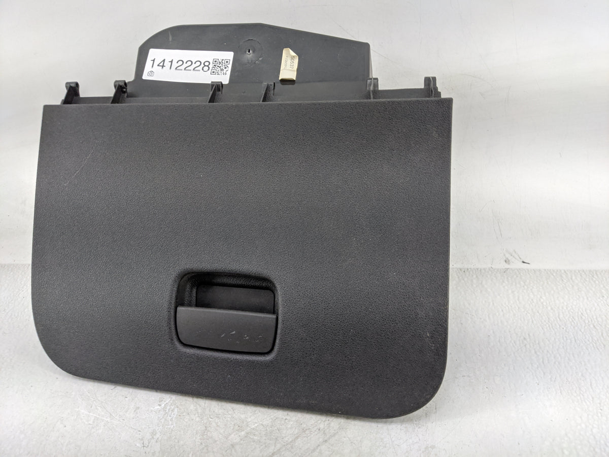 2013 Chevrolet Impala Passenger Glove Box Door Storage Compartment 1412228 - Oemusedautoparts1.com