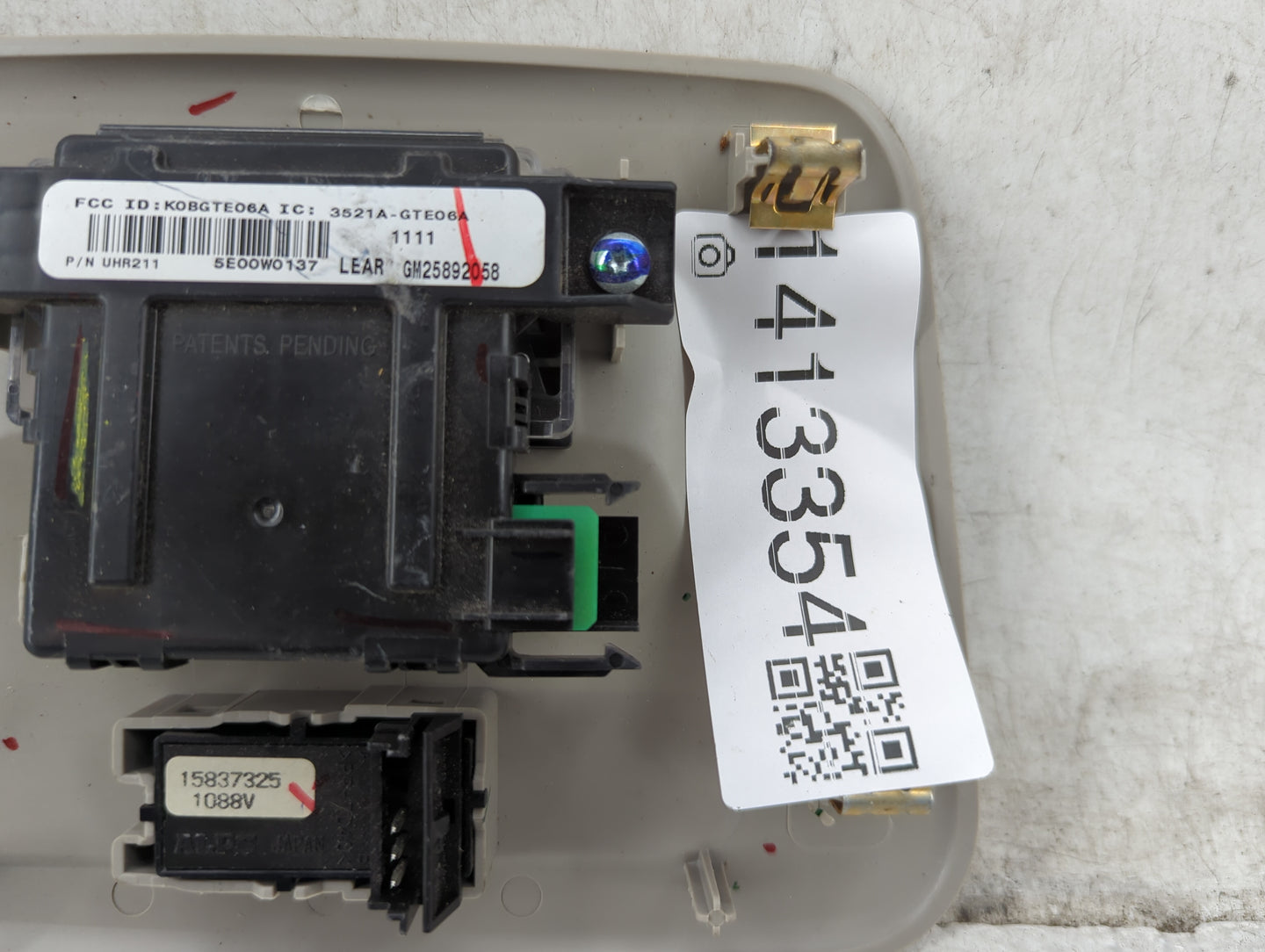 2013 Chevrolet Impala Overhead Roof Console - Oemusedautoparts1.com