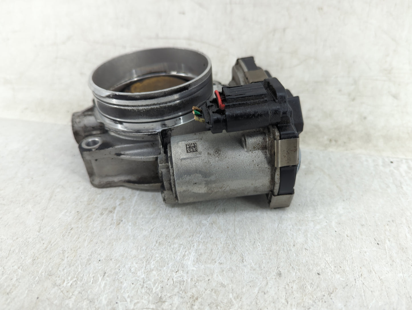 2012-2020 Chevrolet Impala Throttle Body Fits Fits 2012 2013 2014 2015 2016 2017 2018 2019 2020 2021 2022 OEM Used Auto Part