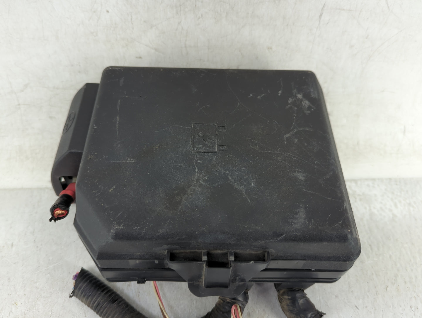2012-2016 Chevrolet Impala Fusebox Fuse Box Panel Relay Module Fits Fits 2012 2013 2014 2015 2016 OEM Used Auto Parts - Oemu