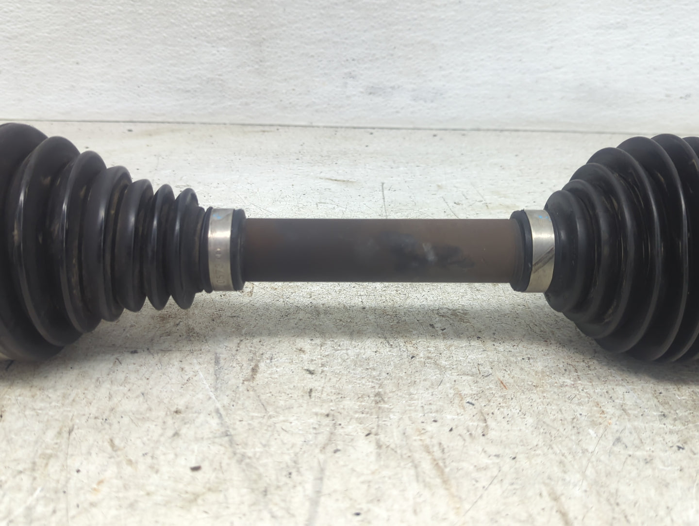 2012-2016 Chevrolet Impala Axle Shaft Front Driver Cv C/v - Oemusedautoparts1.com