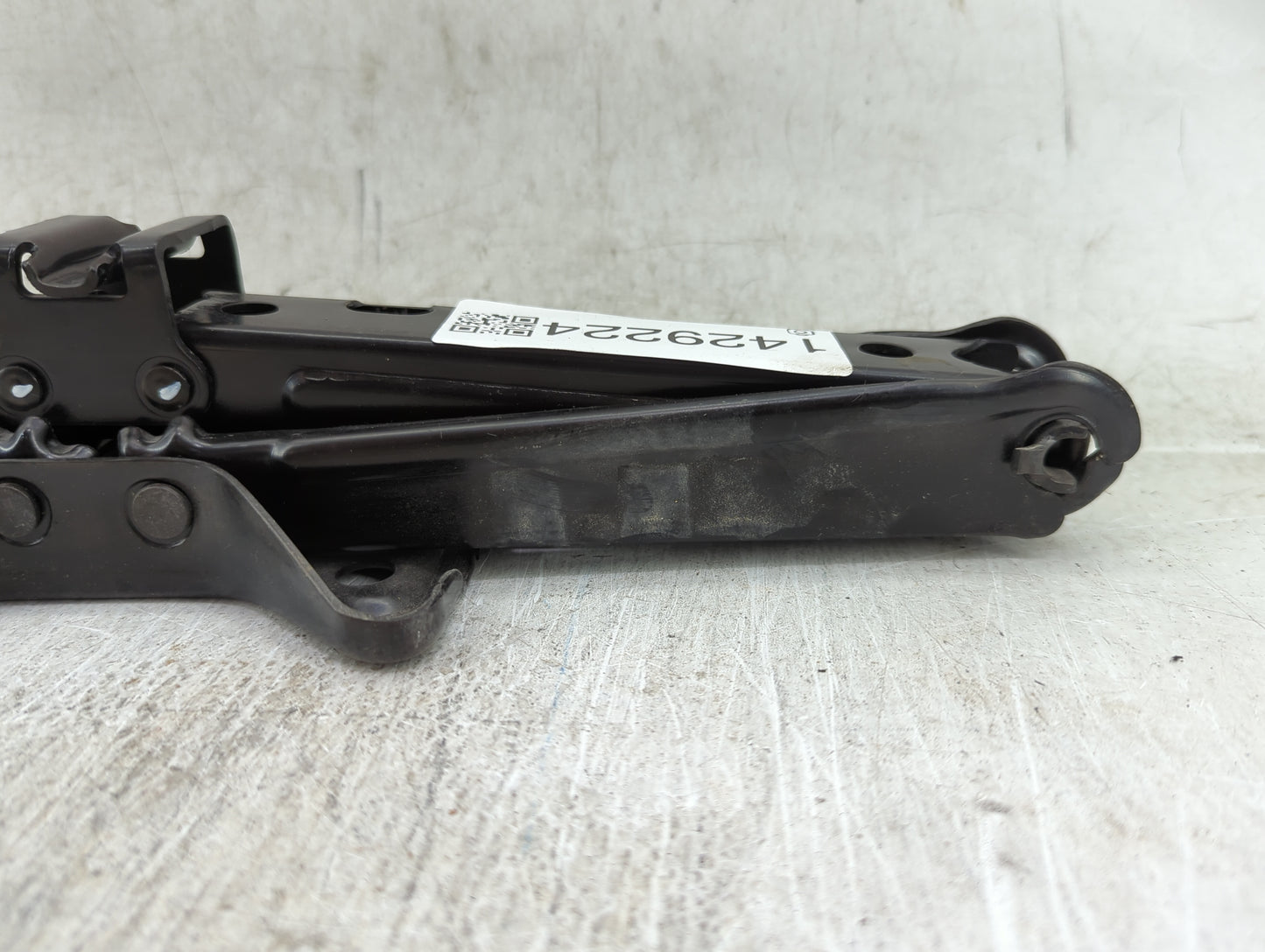 2013 Chevrolet Impala Spare Scissor Car Jack - Oemusedautoparts1.com