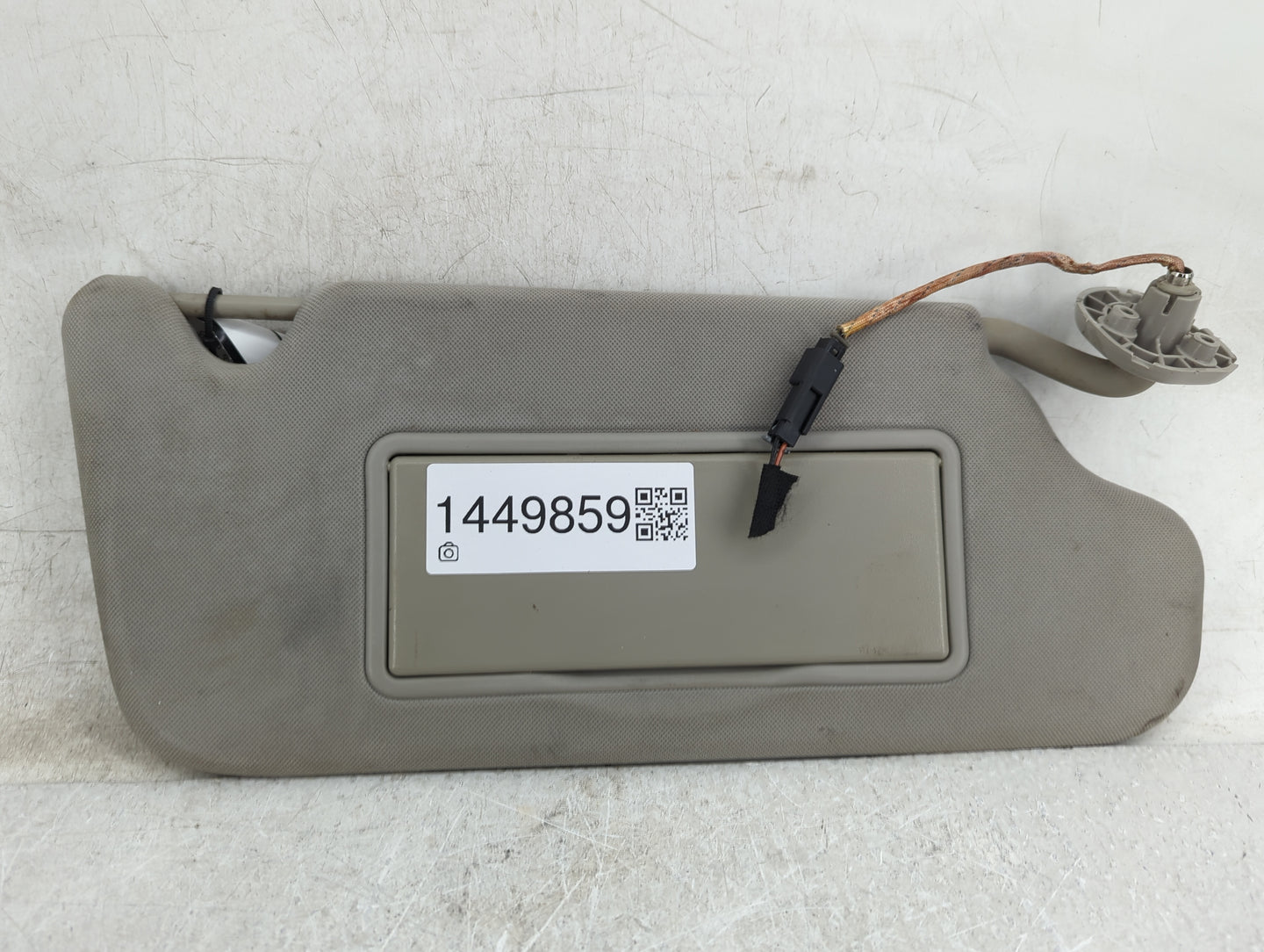 2006-2016 Chevrolet Impala Sun Visor Shade Replacement Passenger Right Mirror Fits OEM Used Auto Parts - Oemusedautoparts1.c