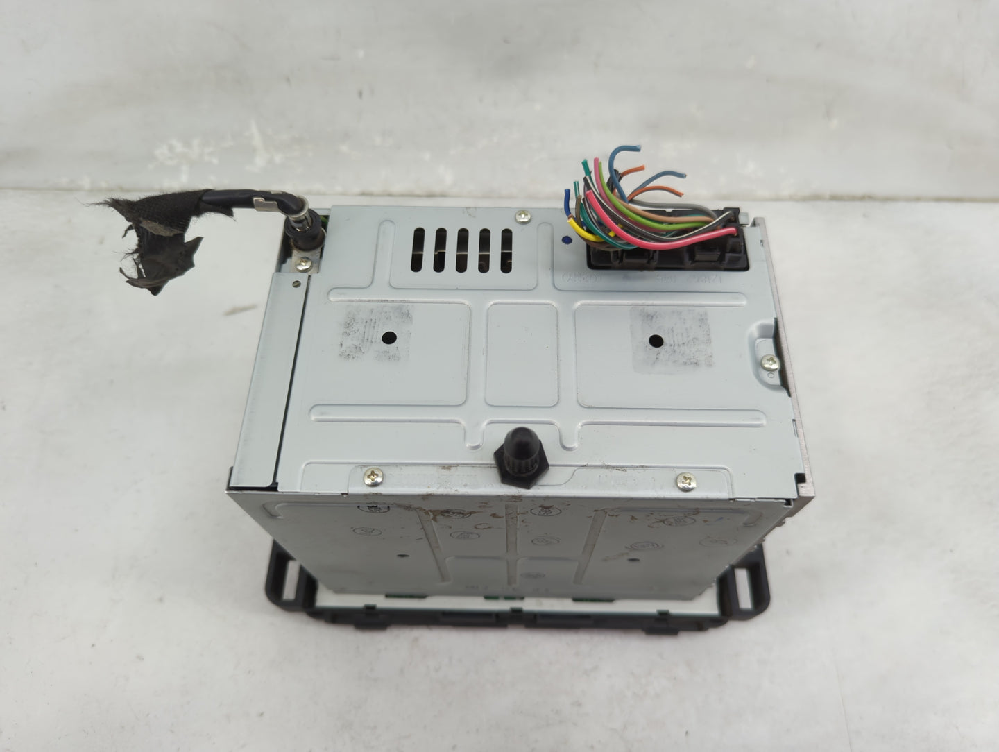 2013-2016 Chevrolet Impala Radio AM FM Cd Player Receiver Replacement P/N:22924535 123000-2970C101 Fits Fits 2013 2014 2015 