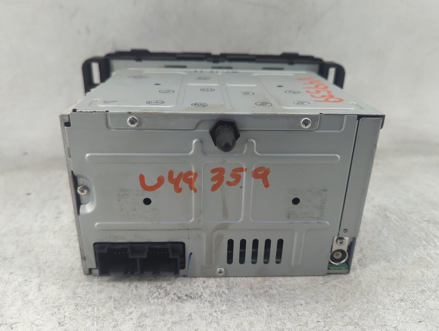 2013-2016 Chevrolet Impala Radio AM FM Cd Player Receiver Replacement P/N:22924535 123000-2970C101 Fits Fits 2013 2014 2015 