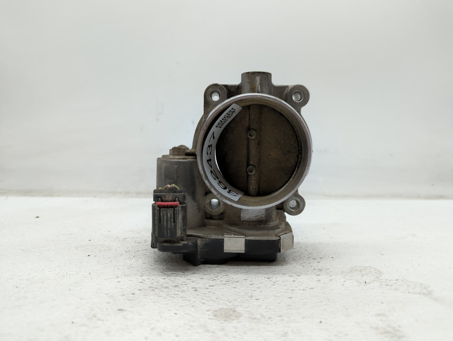 2012-2019 Chevrolet Impala Throttle Body P/N:12632172BA Fits Fits 2012 2013 2014 2015 2016 2017 2018 2019 OEM Used Auto Part