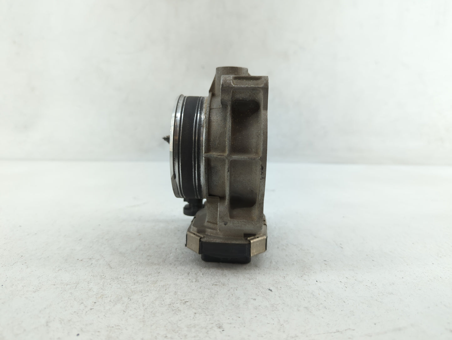 2012-2020 Chevrolet Impala Throttle Body P/N:12670981AA 12632172BA Fits OEM Used Auto Parts - Oemusedautoparts1.com
