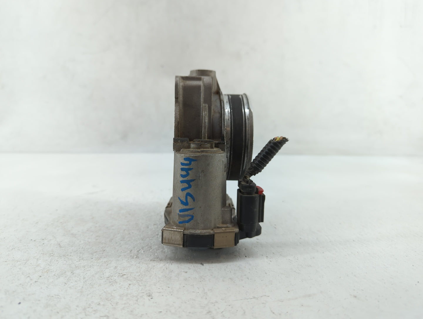 2012-2020 Chevrolet Impala Throttle Body P/N:12670981AA 12632172BA Fits OEM Used Auto Parts - Oemusedautoparts1.com