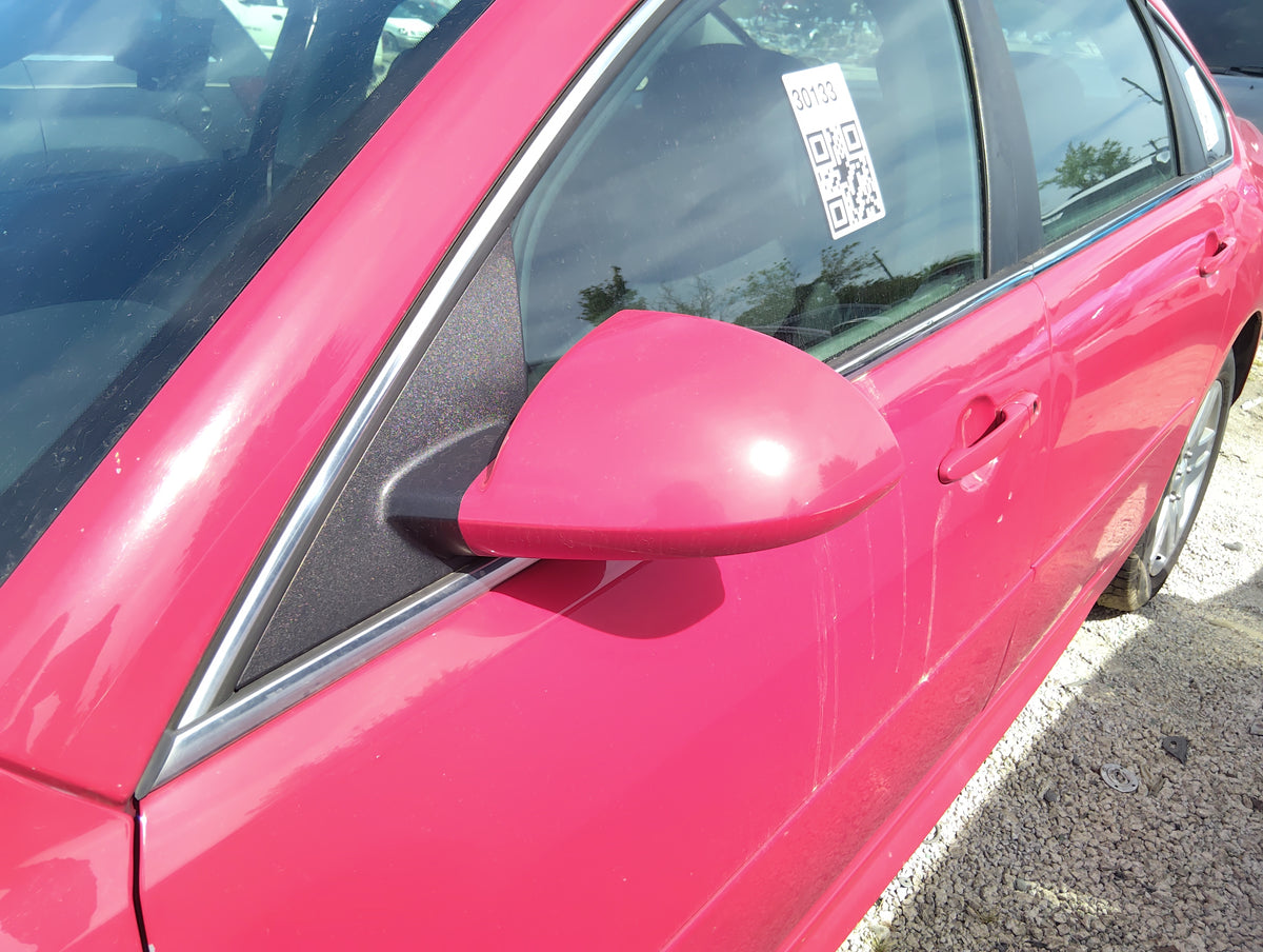 2006-2016 Chevrolet Impala Driver Side View Mirror - Left Door Mirror OEM Used - Oemusedautoparts1.com