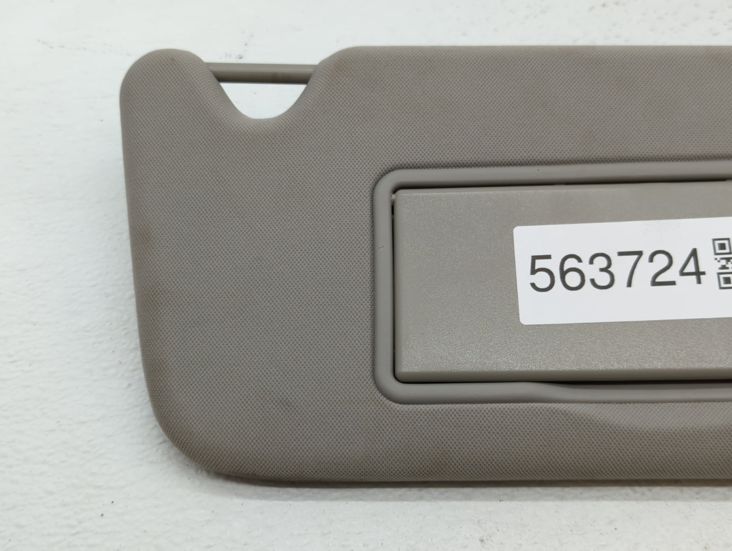 2006-2016 Chevrolet Impala Sun Visor Shade Replacement Passenger Right Mirror Fits OEM Used Auto Parts - Oemusedautoparts1.c