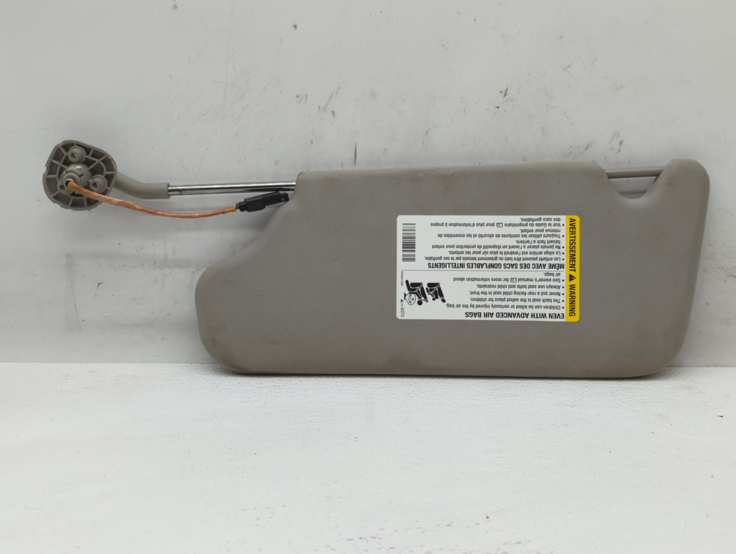 2006-2016 Chevrolet Impala Sun Visor Shade Replacement Passenger Right Mirror Fits OEM Used Auto Parts - Oemusedautoparts1.c