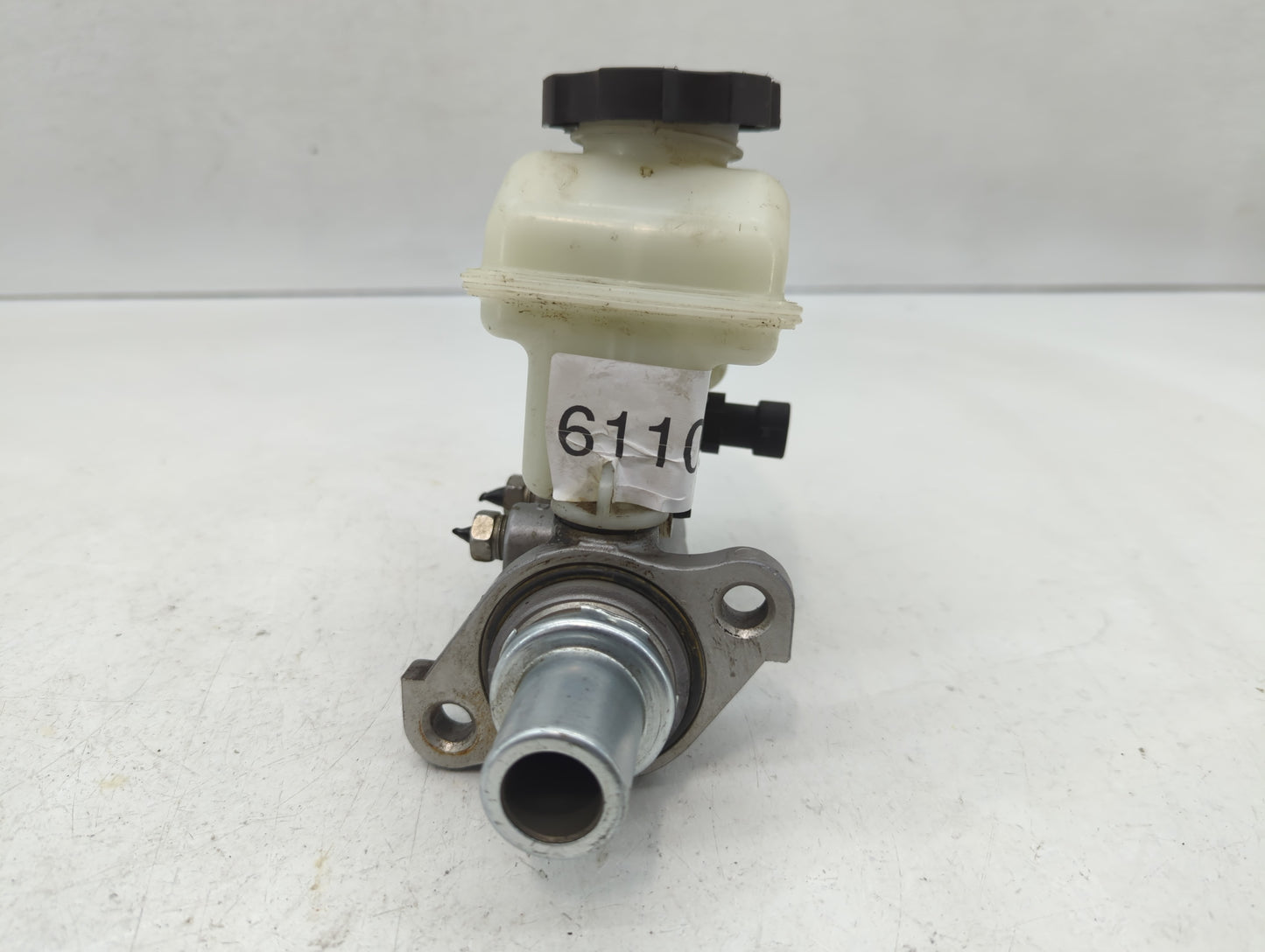 2009-2016 Chevrolet Impala Brake Master Cylinder - Oemusedautoparts1.com