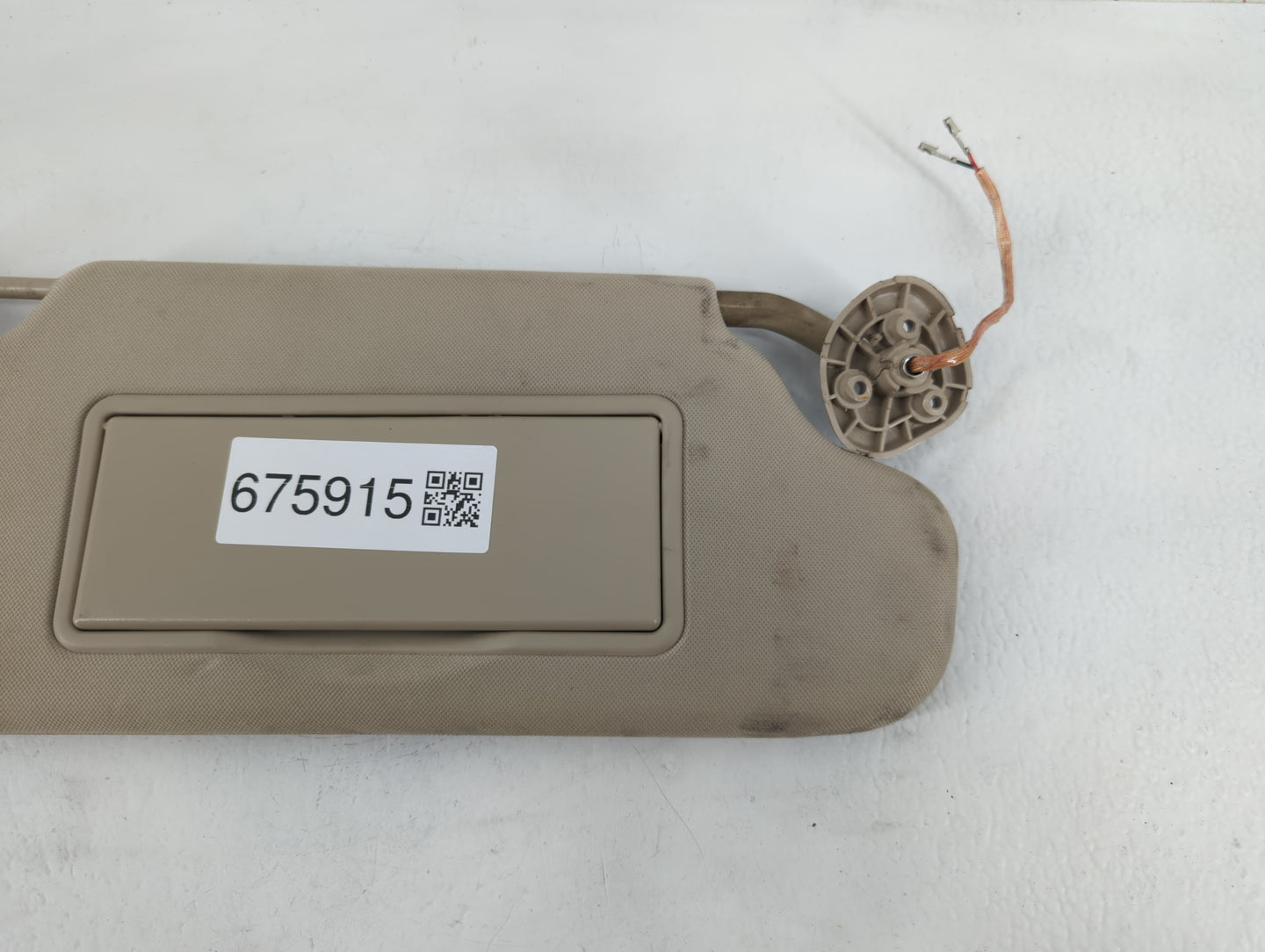 2006-2016 Chevrolet Impala Sun Visor Shade Replacement Passenger Right Mirror Fits OEM Used Auto Parts - Oemusedautoparts1.c