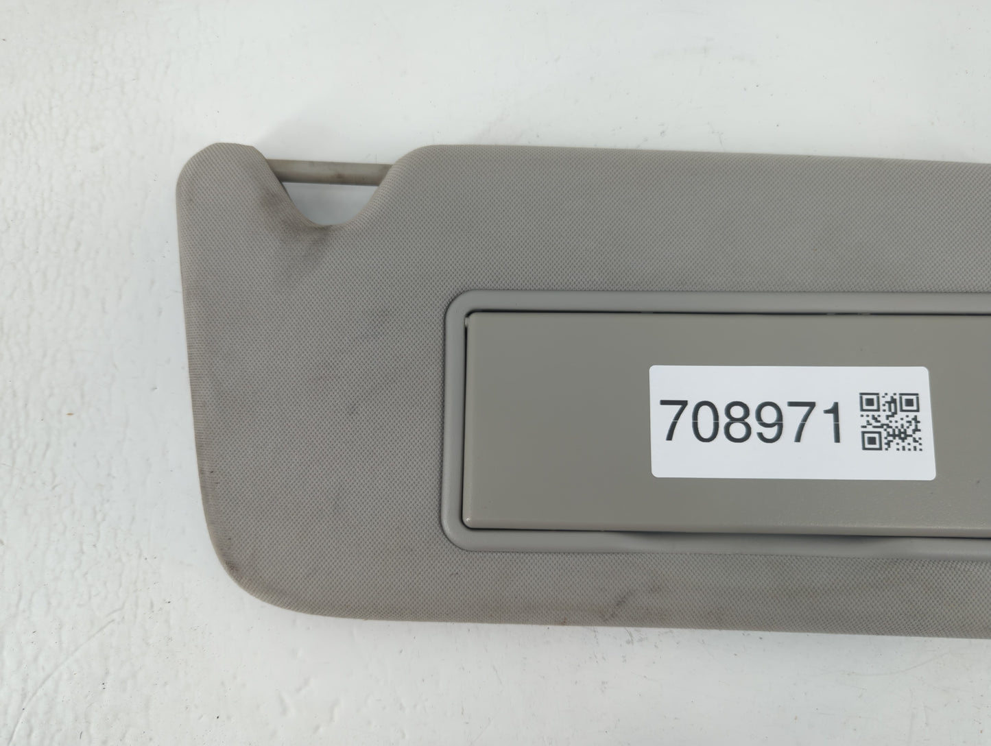 2006-2016 Chevrolet Impala Sun Visor Shade Replacement Passenger Right Mirror Fits OEM Used Auto Parts - Oemusedautoparts1.c