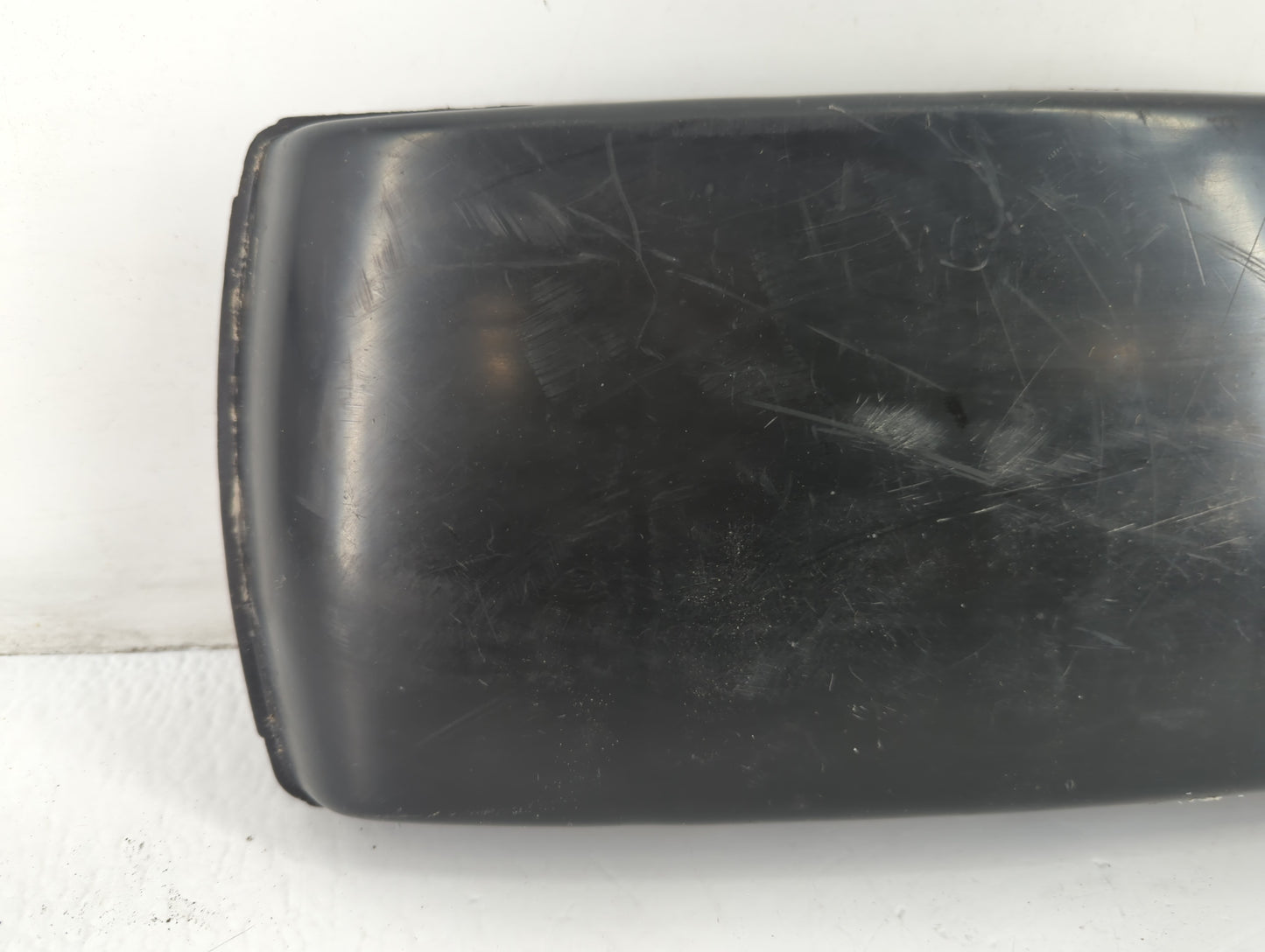 2007-2016 Chevrolet Impala Center Console Armrest Cover Lid Fits Fits 2007 2008 2009 2010 2011 2012 2013 2014 2015 2016 OEM 
