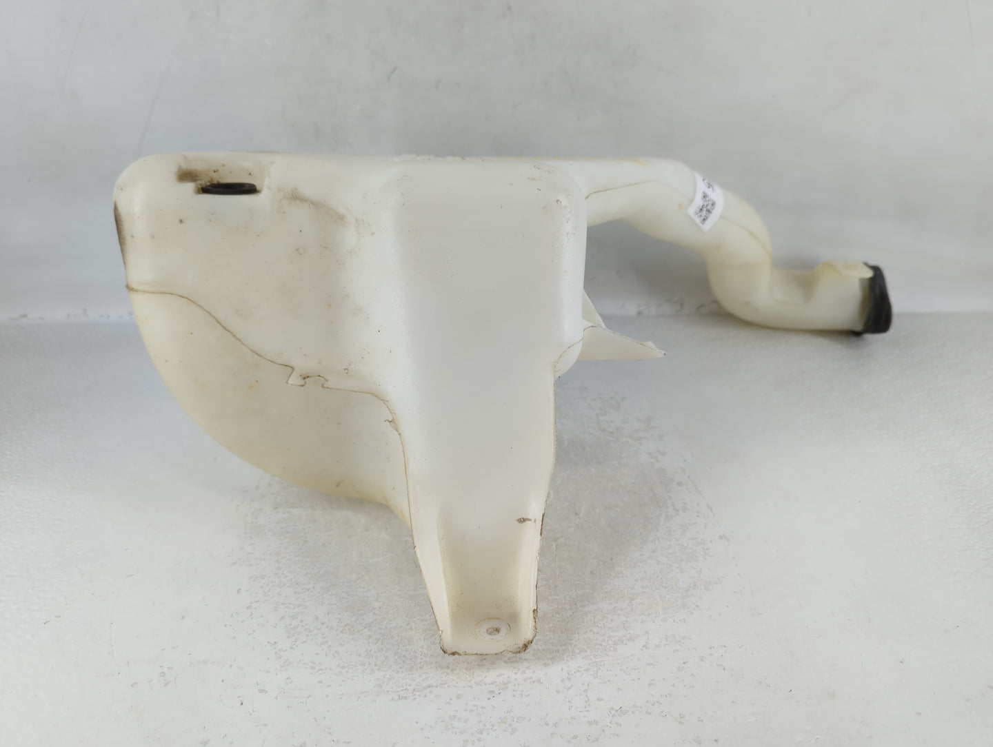 2006-2016 Chevrolet Impala Windshield Washer Fluid Reservoir Bottle Oem - Oemusedautoparts1.com