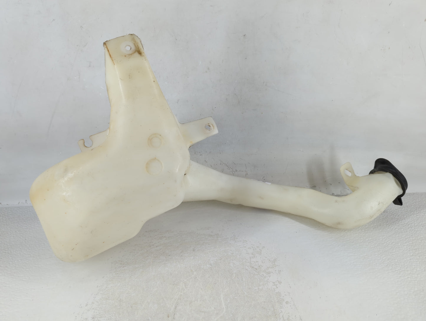 2006-2016 Chevrolet Impala Windshield Washer Fluid Reservoir Bottle Oem - Oemusedautoparts1.com