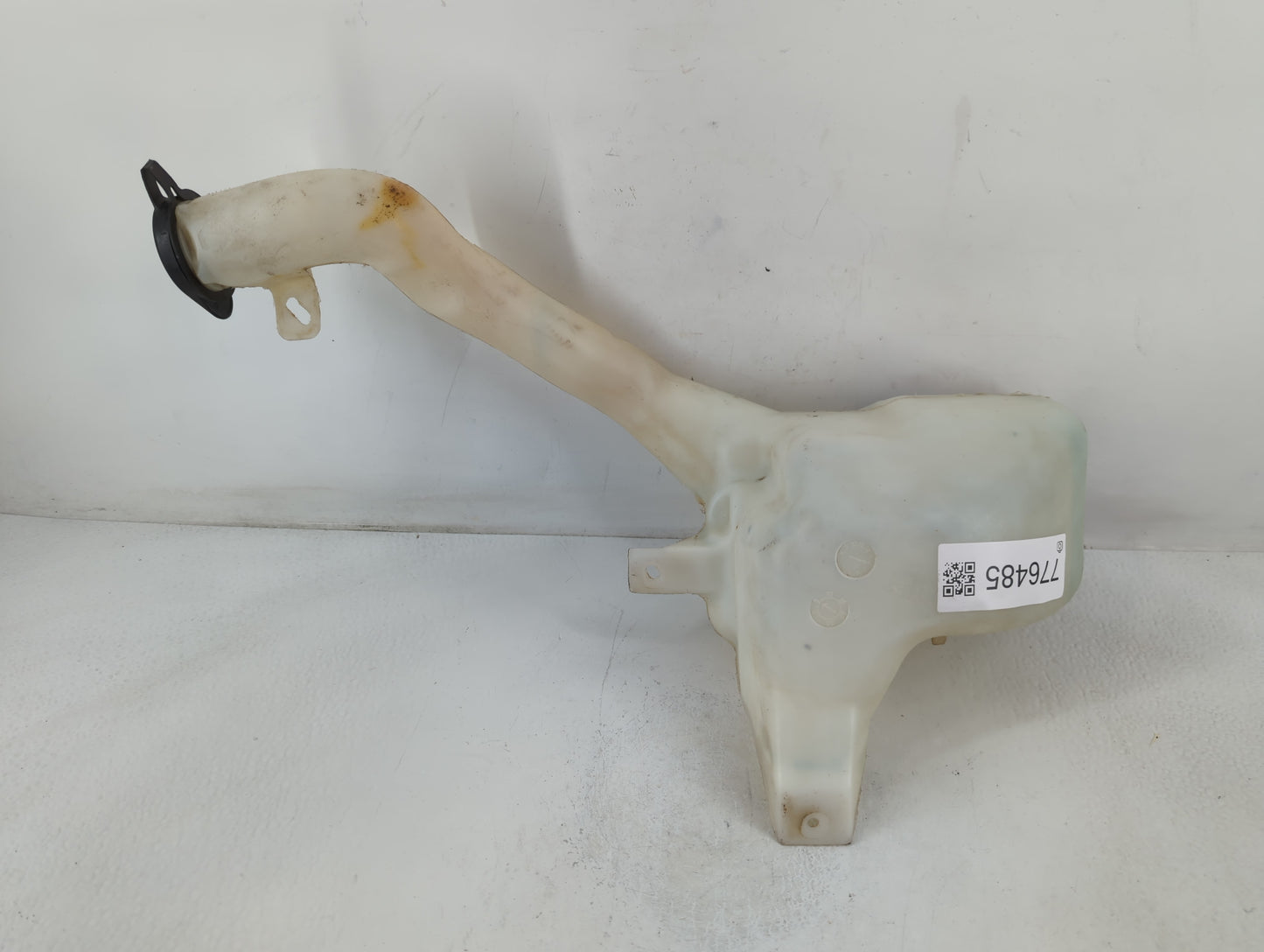 2006-2016 Chevrolet Impala Windshield Washer Fluid Reservoir Bottle Oem - Oemusedautoparts1.com