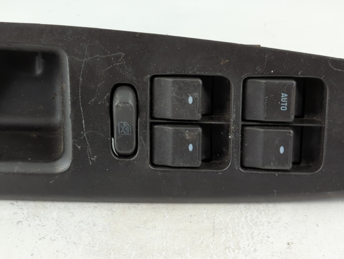 2009-2016 Chevrolet Impala Master Power Window Switch Replacement Driver Side Left P/N:25828893 Fits OEM Used Auto Parts - O