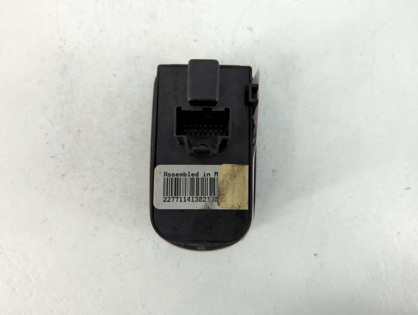 2013 Chevrolet Impala Headlight Lamp Control Switch - Oemusedautoparts1.com