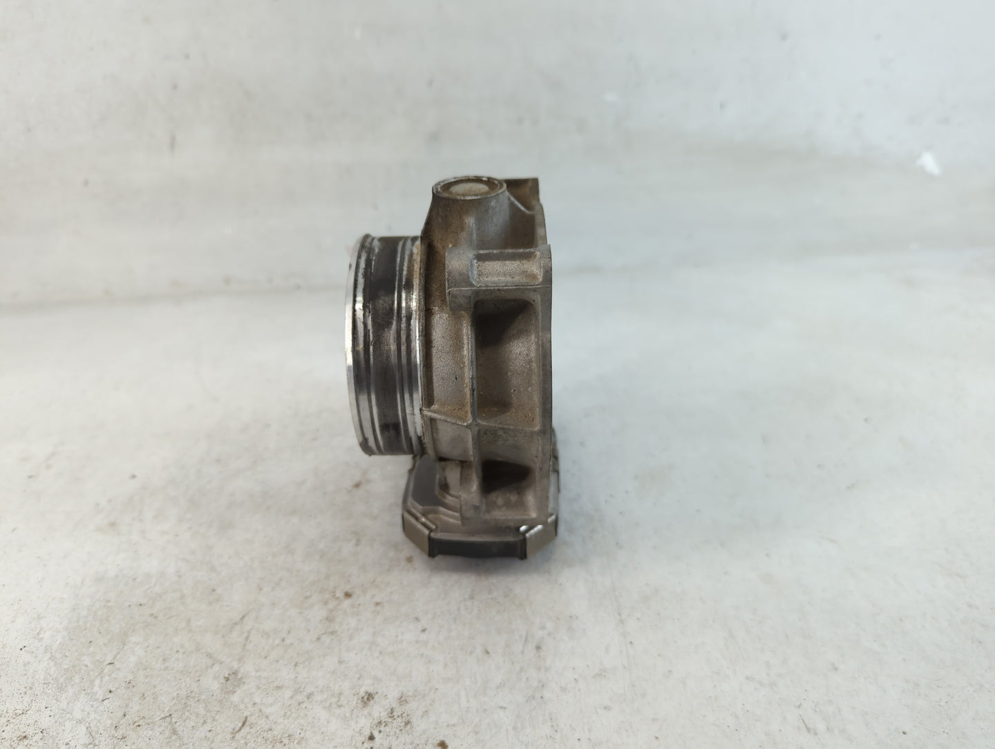 2012-2020 Chevrolet Impala Throttle Body P/N:12632172BA Fits Fits 2012 2013 2014 2015 2016 2017 2018 2019 2020 2021 2022 OEM