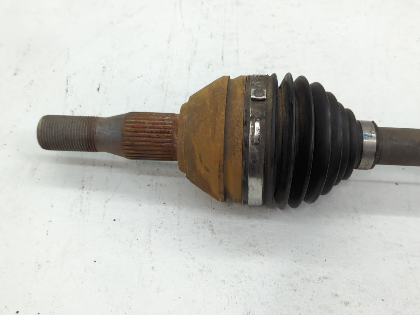 2012-2016 Chevrolet Impala Axle Shaft Front Passenger Cv C/v - Oemusedautoparts1.com