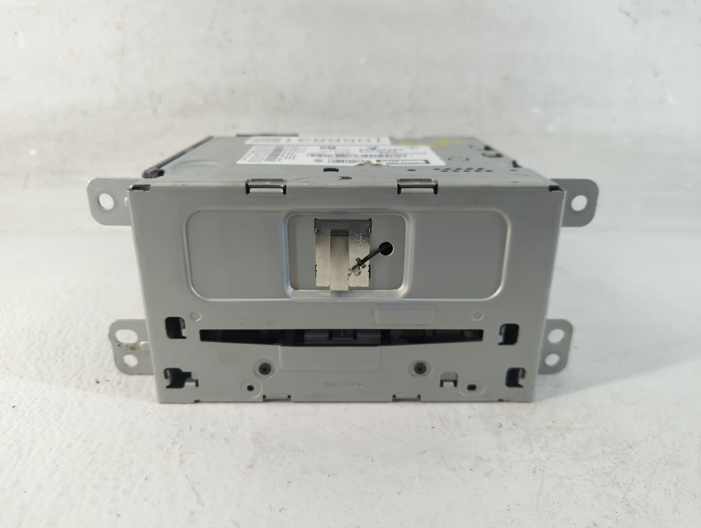 2013 Chevrolet Malibu Radio AM FM Cd Player Receiver Replacement P/N:22925286 Fits OEM Used Auto Parts - Oemusedautoparts1.c
