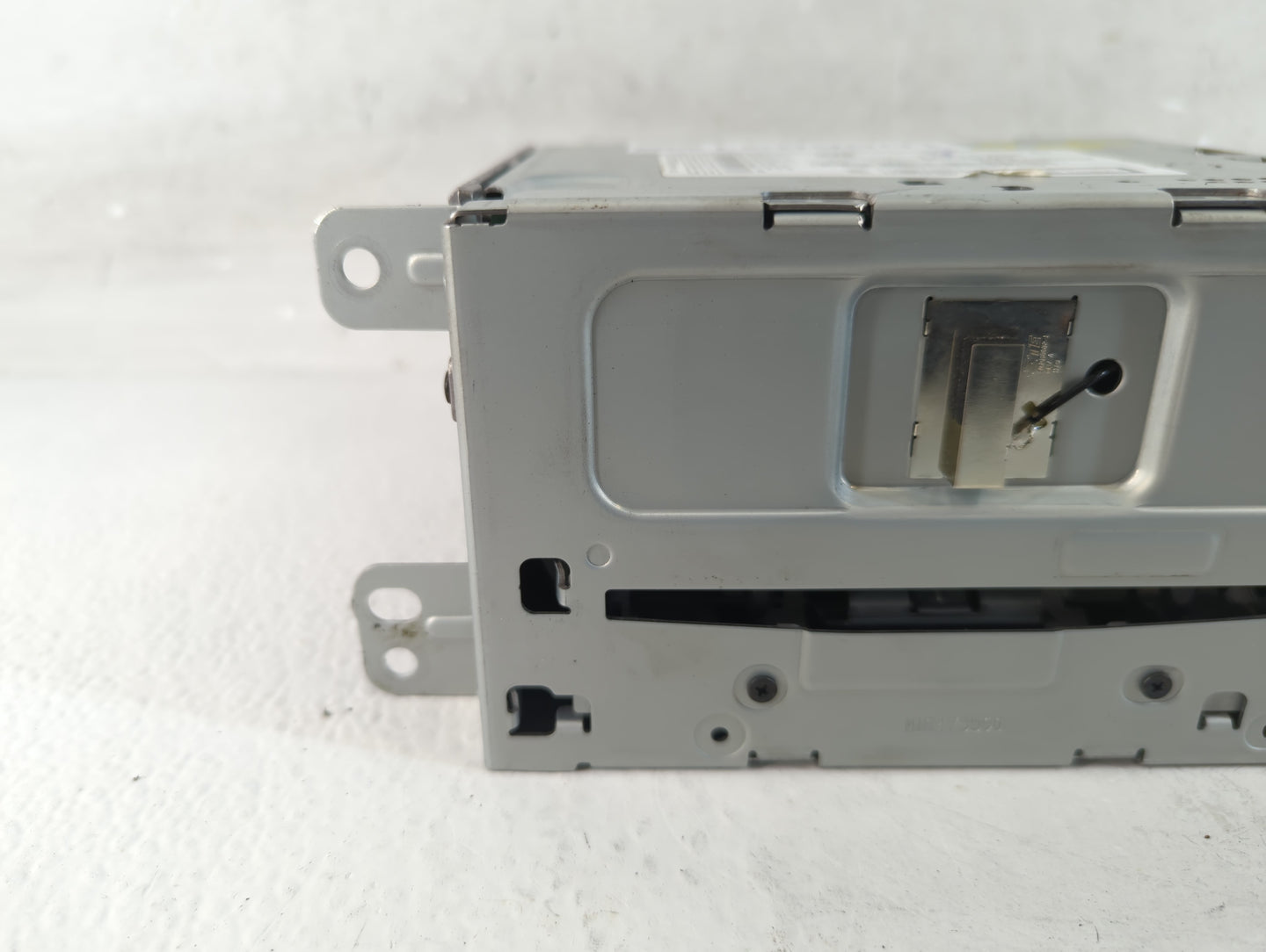 2013 Chevrolet Malibu Radio AM FM Cd Player Receiver Replacement P/N:22925286 Fits OEM Used Auto Parts - Oemusedautoparts1.c