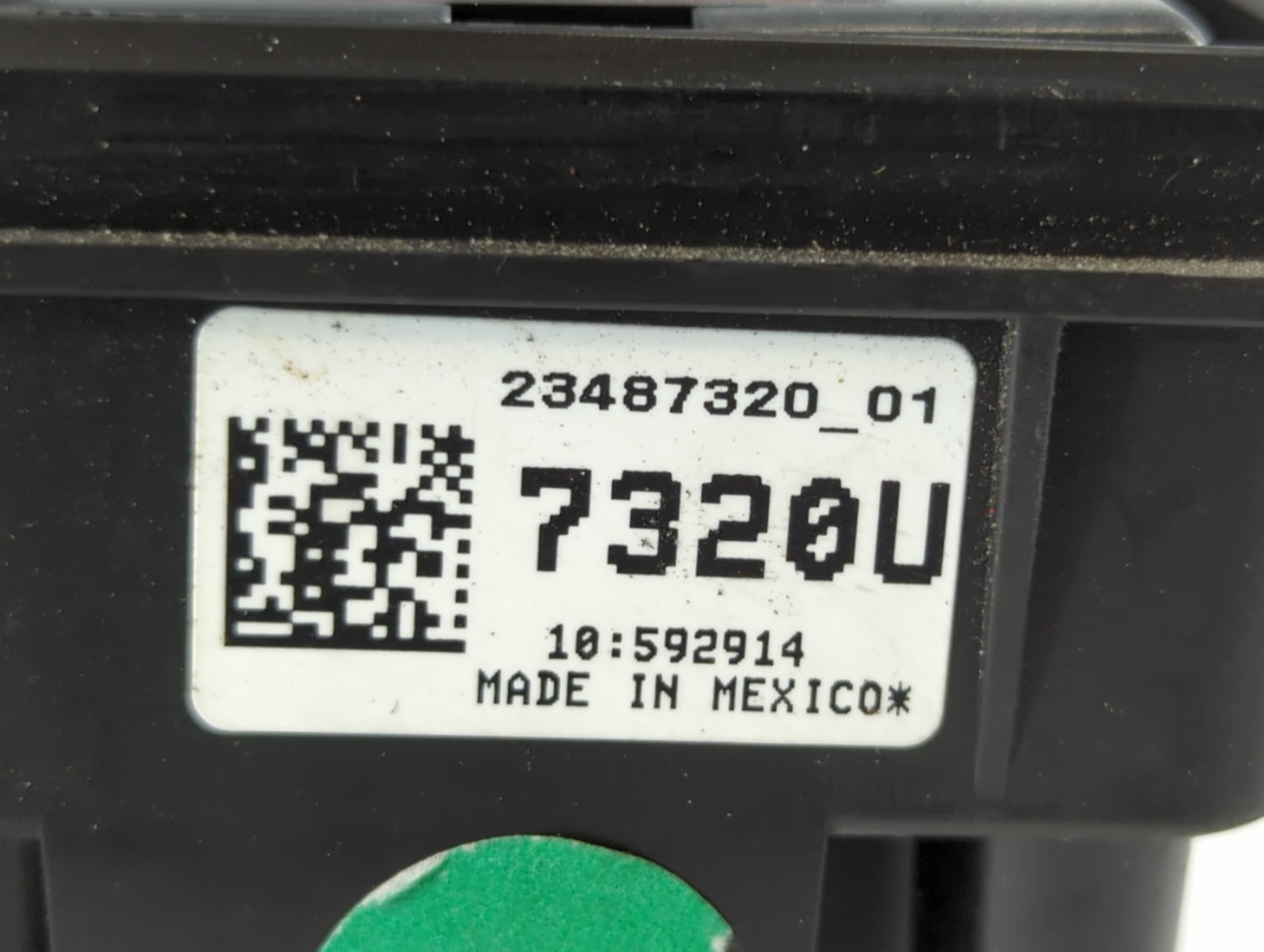 2013 Chevrolet Malibu Fusebox Fuse Box Panel Relay Module P/N:592914 7320U, 23487320-01 Fits OEM Used Auto Parts - Oemusedau