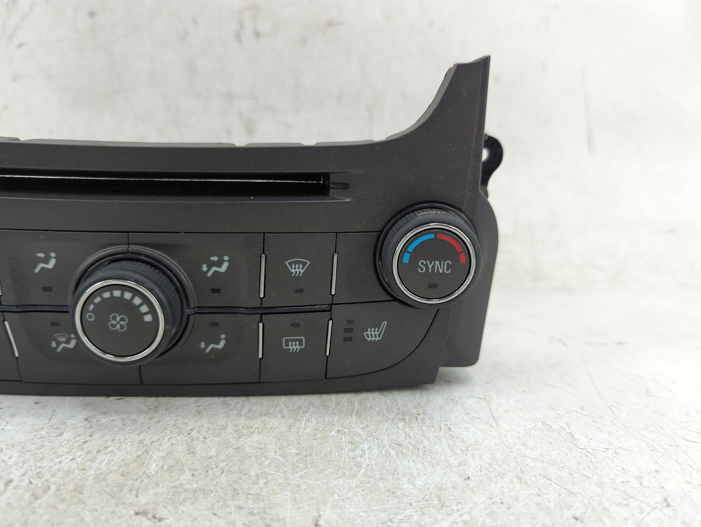 2013 Chevrolet Malibu Climate Control Module Temperature AC/Heater Replacement P/N:545290509 22854786 Fits OEM Used Auto Par