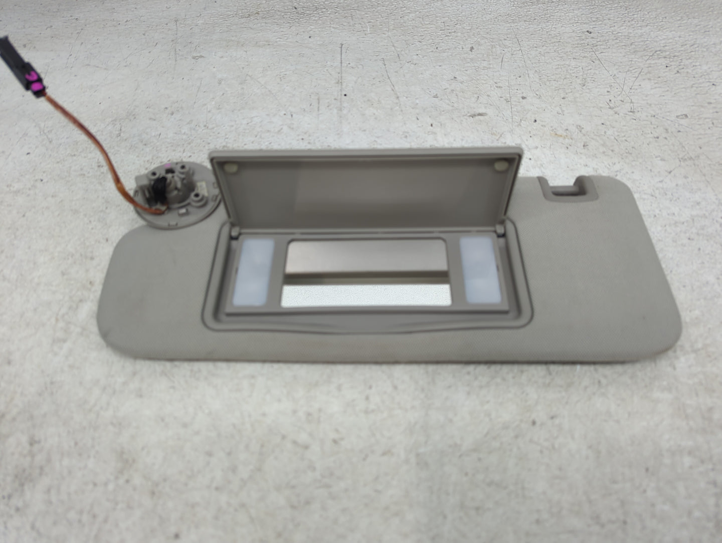 2013-2016 Chevrolet Malibu Sun Visor Shade Replacement Driver Left Mirror Fits Fits 2013 2014 2015 2016 OEM Used Auto Parts 