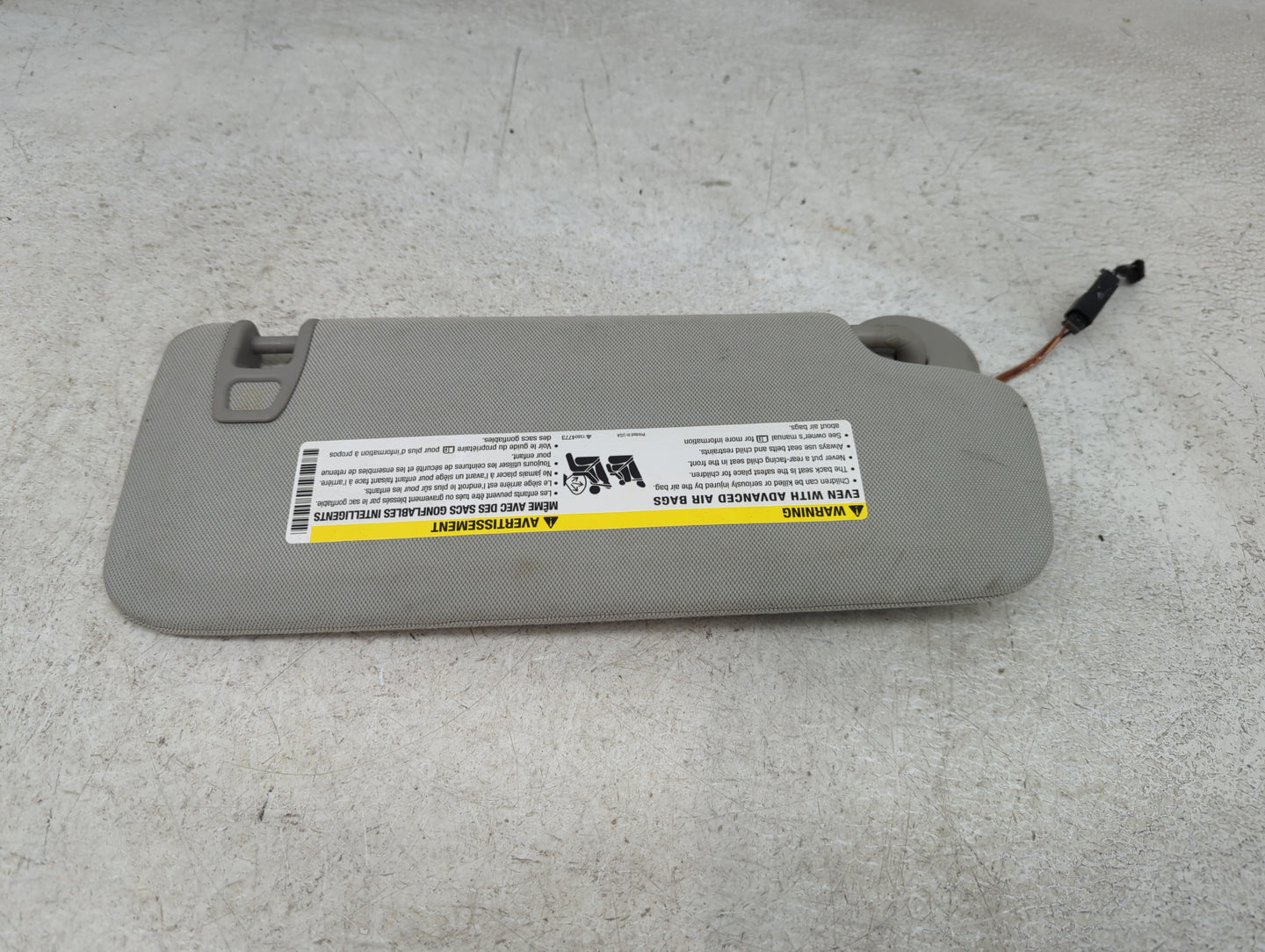 2013-2016 Chevrolet Malibu Sun Visor Shade Replacement Driver Left Mirror Fits Fits 2013 2014 2015 2016 OEM Used Auto Parts 