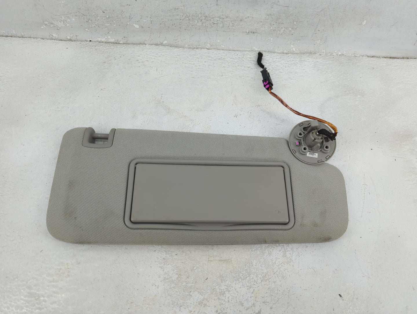 2013-2016 Chevrolet Malibu Sun Visor Shade Replacement Passenger Right Mirror Fits Fits 2013 2014 2015 2016 OEM Used Auto Pa
