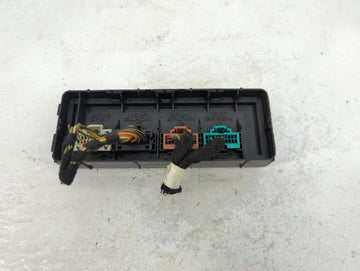 2013-2013 Chevrolet Malibu Body Control Module Bcm Inner Cabin Fuse Box - Oemusedautoparts1.com