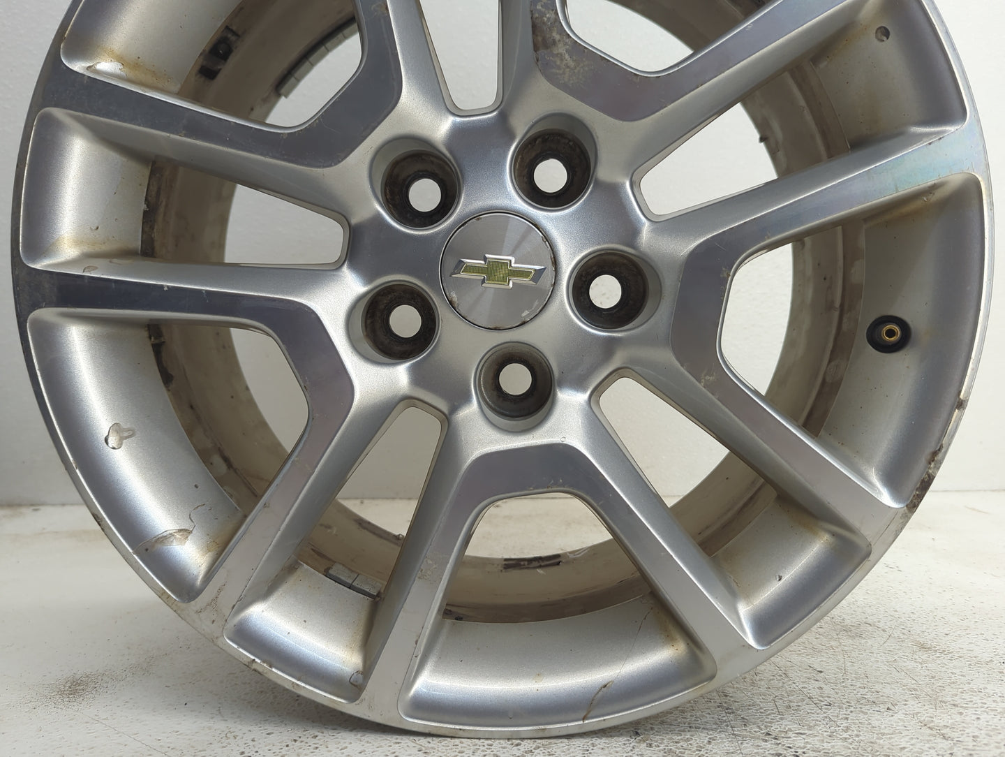 2013-2014 Chevrolet Malibu Oem Wheel Rim - Oemusedautoparts1.com